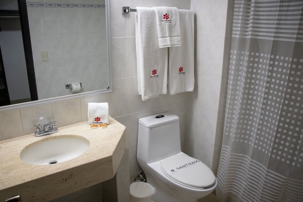 Executive Room - Photo 5