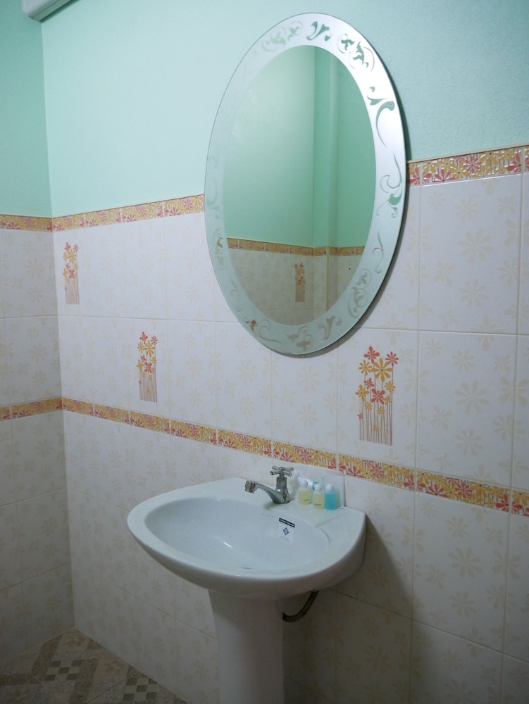 Villa photo 2