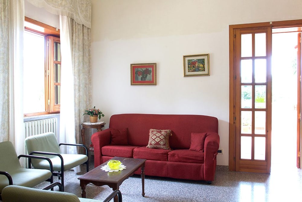 Villa, 3 Bedrooms photo 1