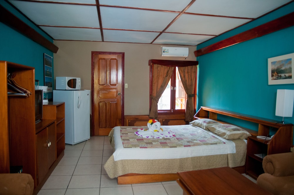 Standard Room - Photo 7