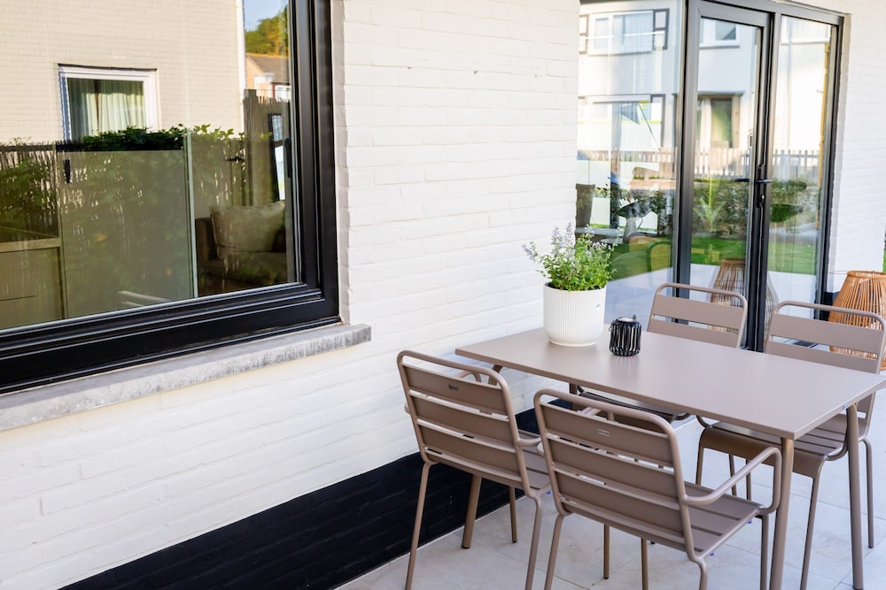 Modern Holiday Apartment With Garden Near the sea, Billede 17