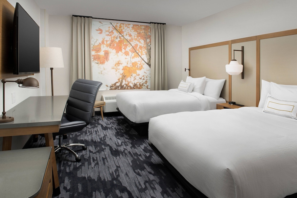 Room, 2 Queen Beds - Photo 1