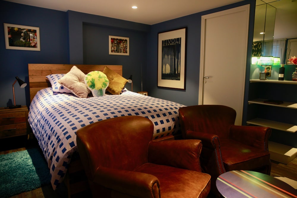 Deluxe Room, 1 Queen Bed, Patio photo 1