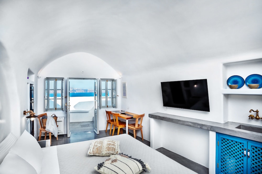 Deluxe Suite, Sea View (Sapphire)