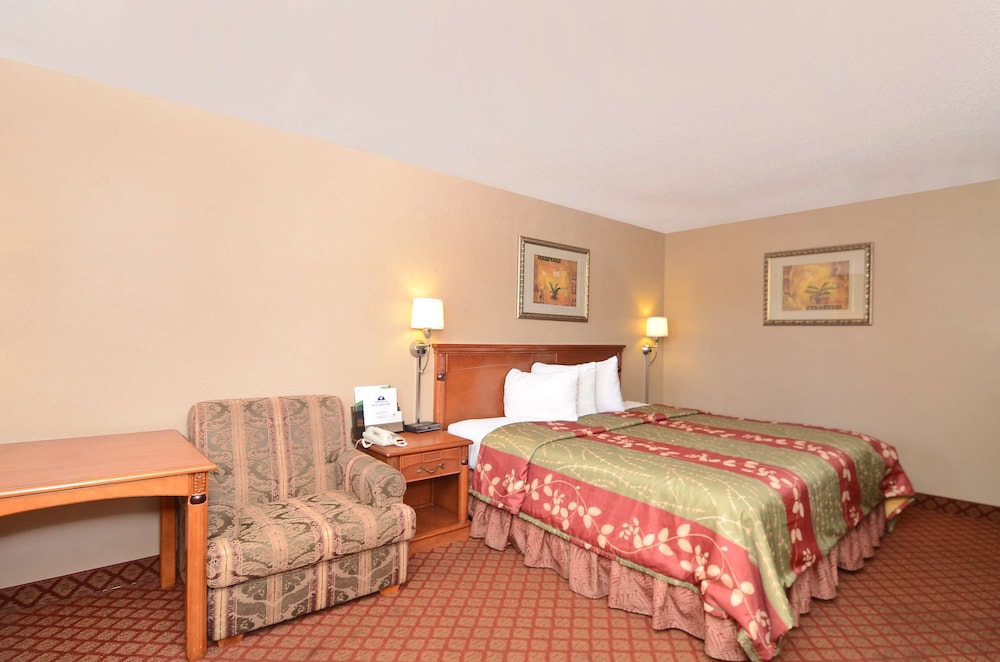 Room, 1 Queen Bed, Non Smoking photo 1