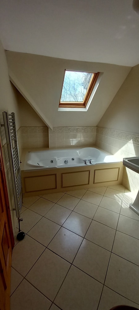 Luxury Quadruple Room, Multiple Beds, Sea View, Sea Facing photo 3
