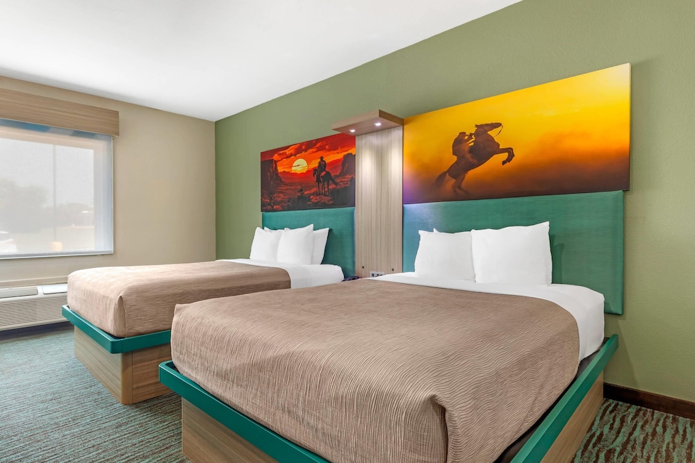 Room, 2 Queen Beds, Non Smoking - Photo 2