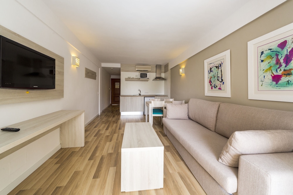 Superior Apartment, 1 Bedroom, Balcony, Sea View (3 Adults)