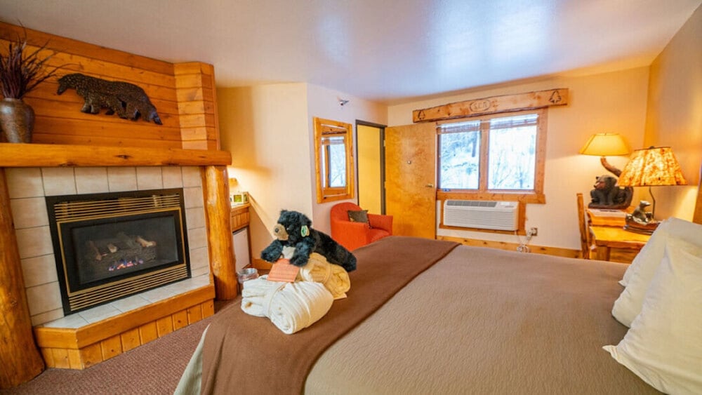 Black Elk Suite photo 1