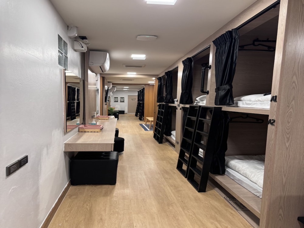 Shared Dormitory, Mixed Dorm, Non Smoking photo 3