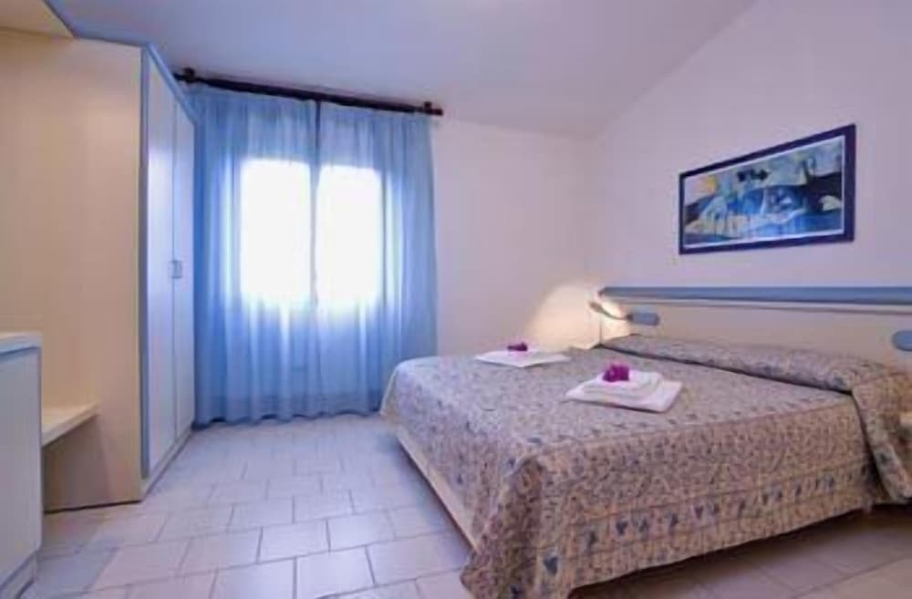 Apartment, 1 Bedroom (for four people, Silver) photo 1