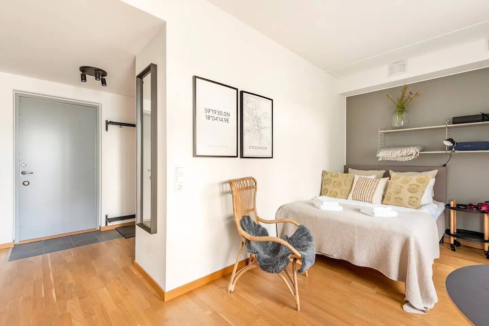 Business Apartment, 1 Double Bed, Balcony, Garden View photo 3