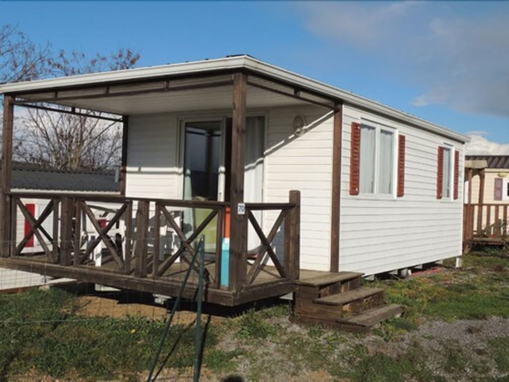 Mobile Home (Celeste) photo 3
