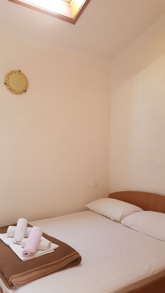 Apartment (A4) photo 1