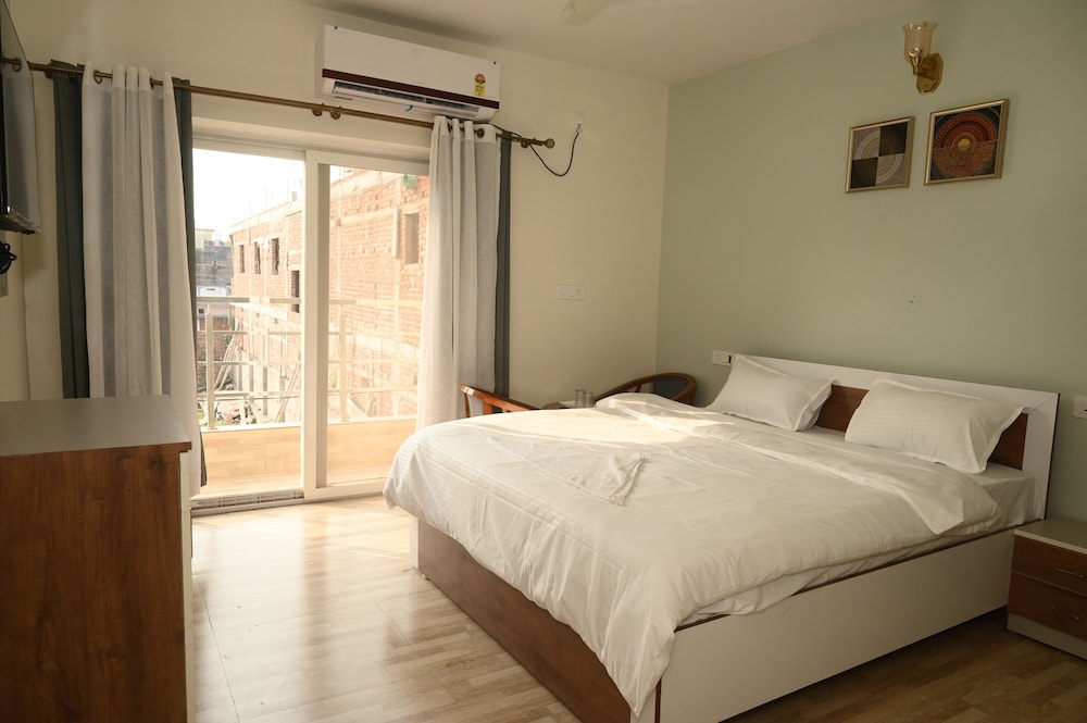 Comfort Double or Twin Room, City View photo 1