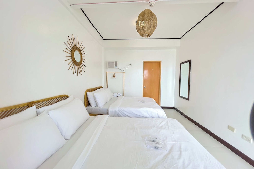 Deluxe Twin Room photo 3