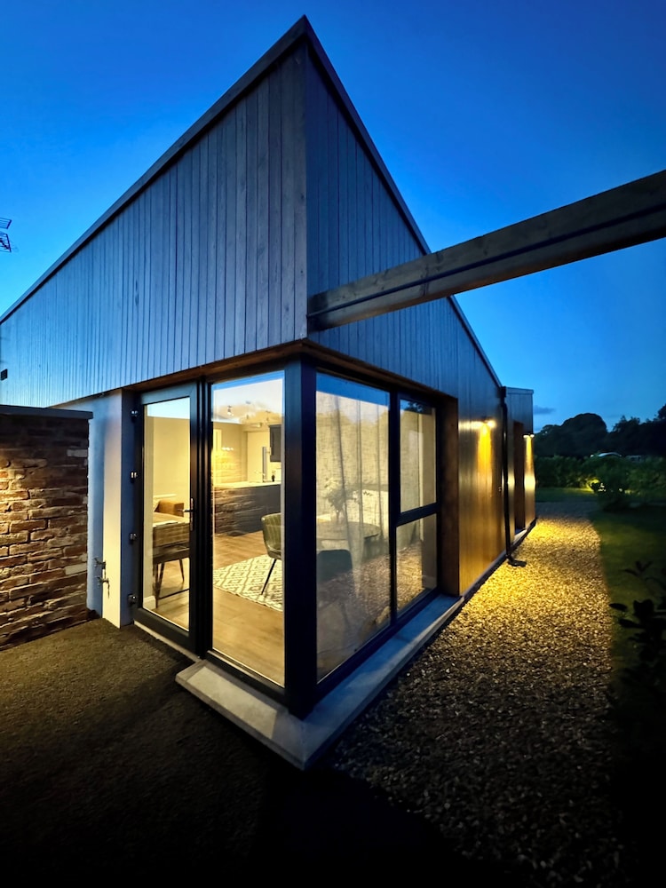 Romantic Cabin, 1 Bedroom (Lodge 4) photo 1
