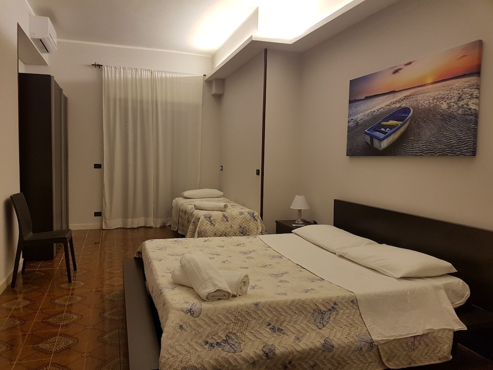 Classic Triple Room