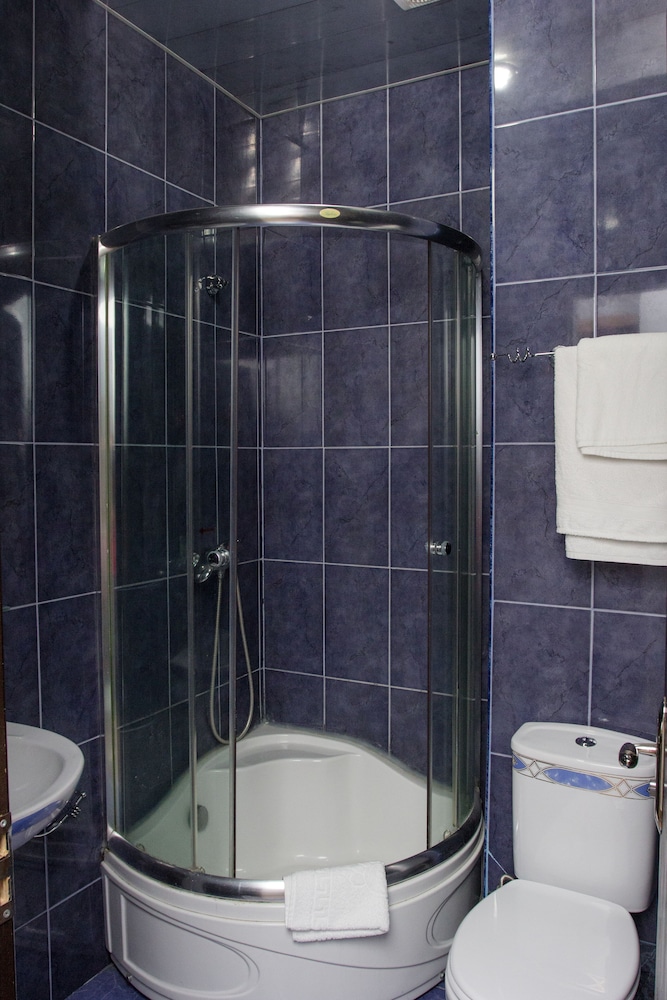 Deluxe Double Room, Balcony - Photo 5