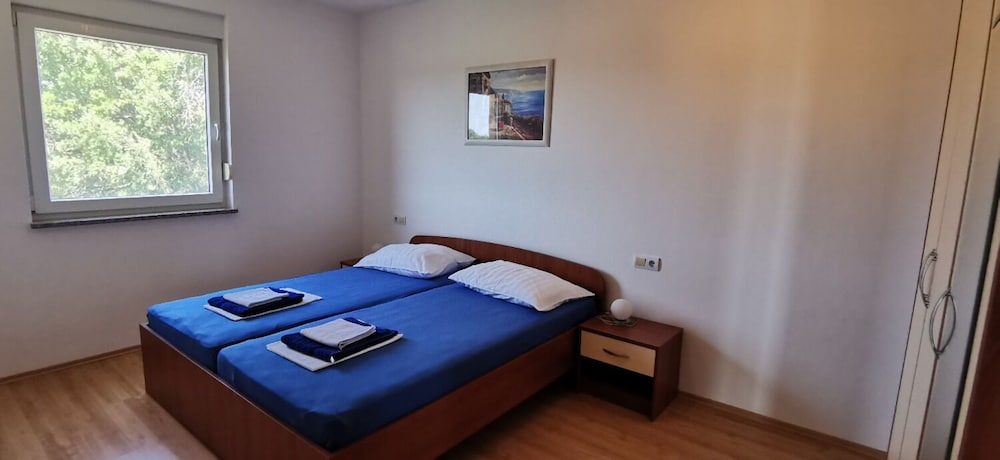 Apartment (Gorgi - garden view - A3(4)) photo 1