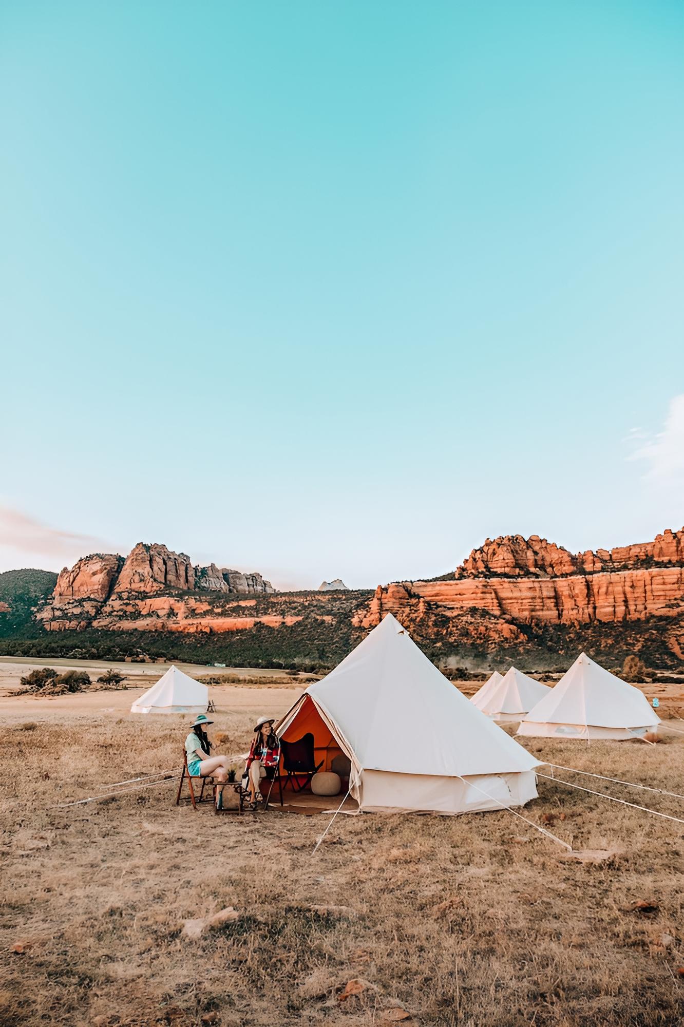 Tent, 1 King Bed, Shared Bathroom photo 2