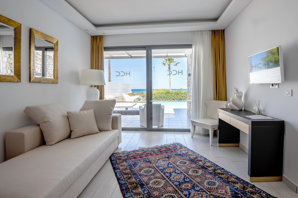 Suite, Private Pool (Diamond) - Photo 13