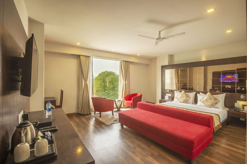 Luxury Room - Photo 1