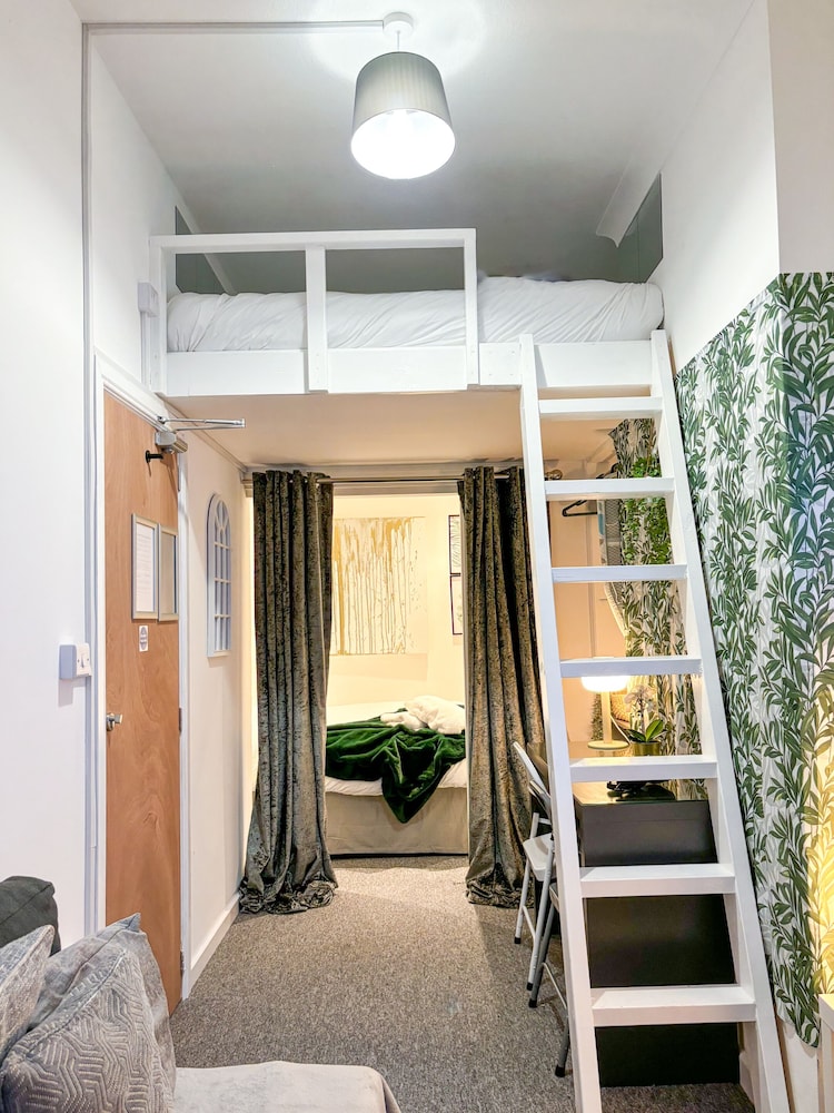 Deluxe Apartment, Shared Bathroom photo 1