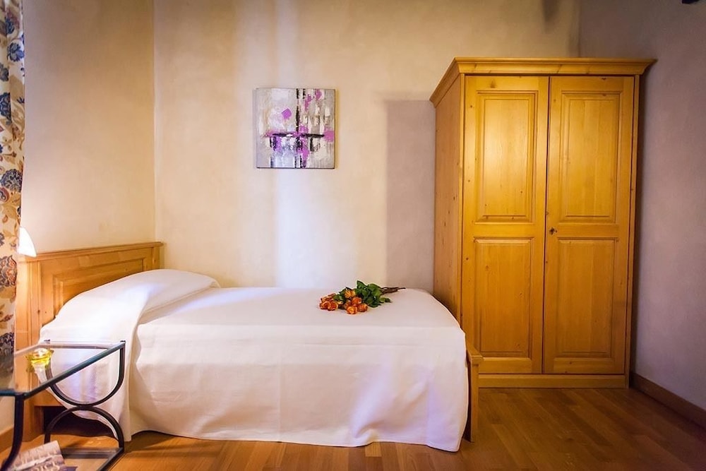 Deluxe Double Room, Non Smoking, Valley View photo 3
