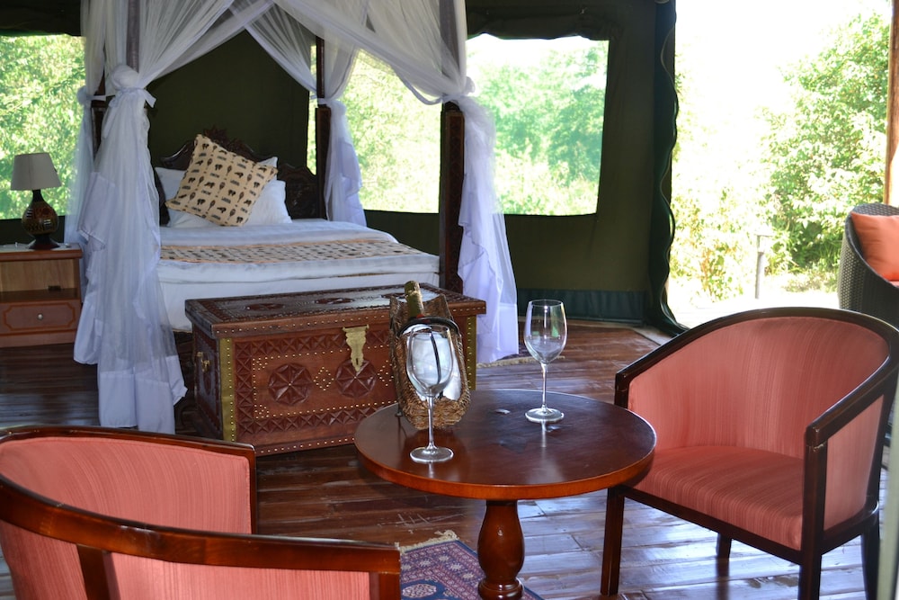 Luxury Tent photo 1