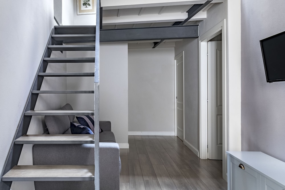 L 1 Bedroom Apartment, Sofa Bed, Duplex photo 3