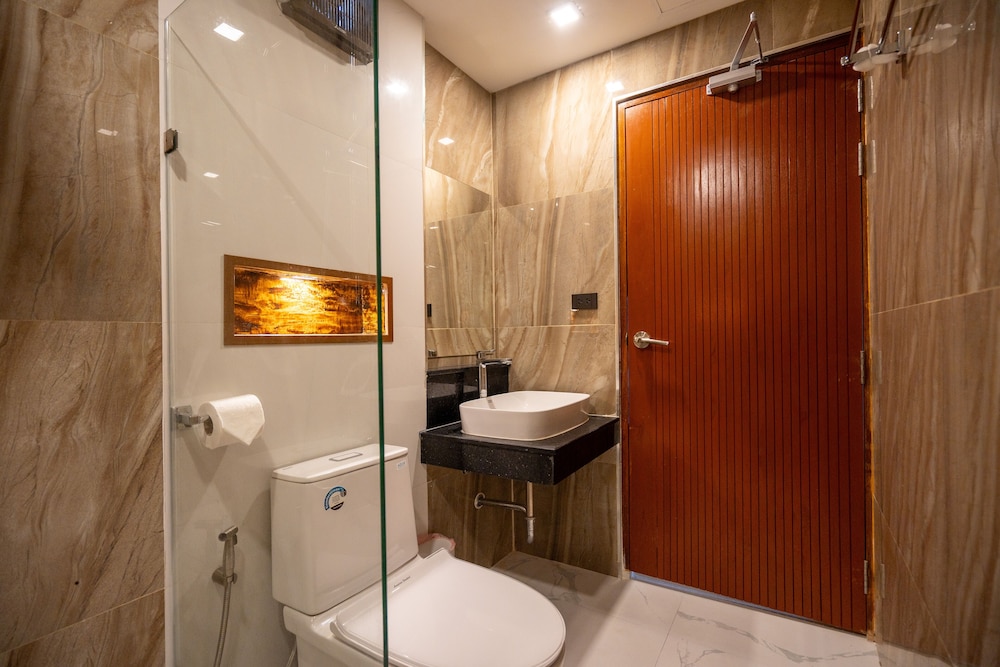 Deluxe Double Room, Pool View photo 3