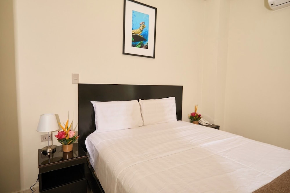 Standard Double Room, Pool View photo 3