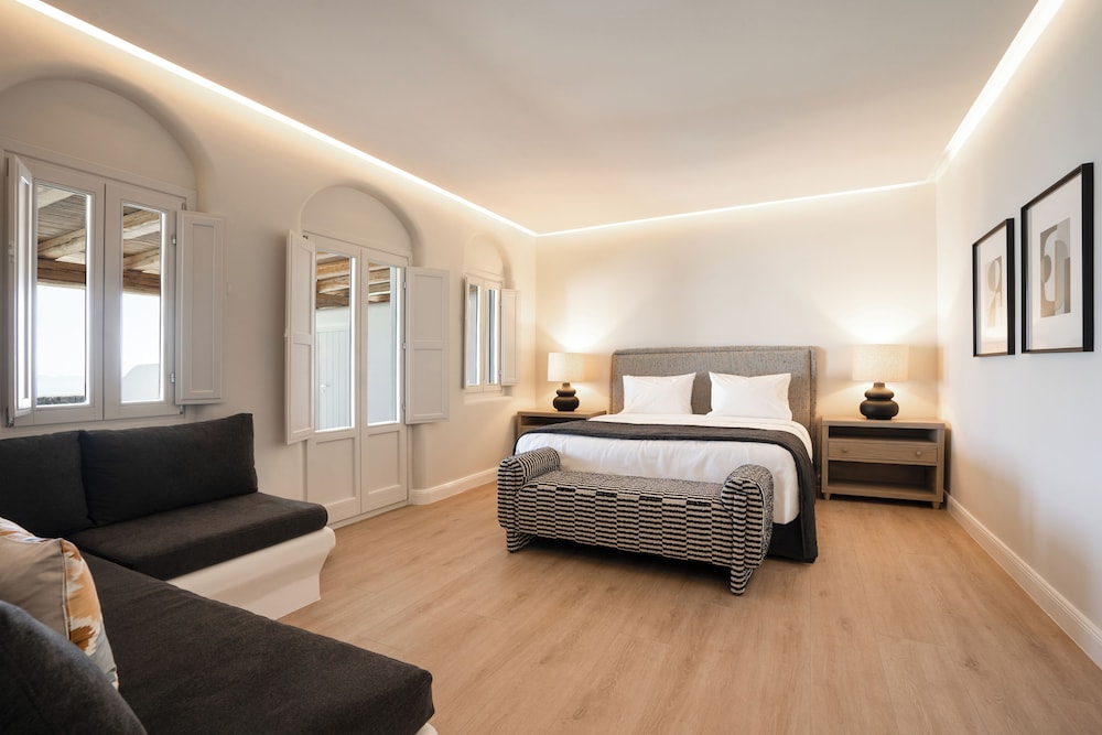 Executive Suite with sea view and swimming pool - Photo 1