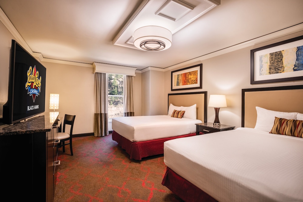 Deluxe Double Room, 2 Queen Beds - Photo 1