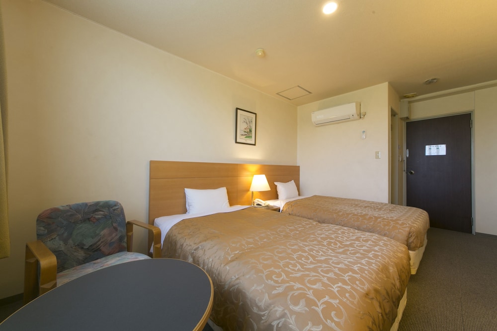 Twin Room, Smoking (Main Building)