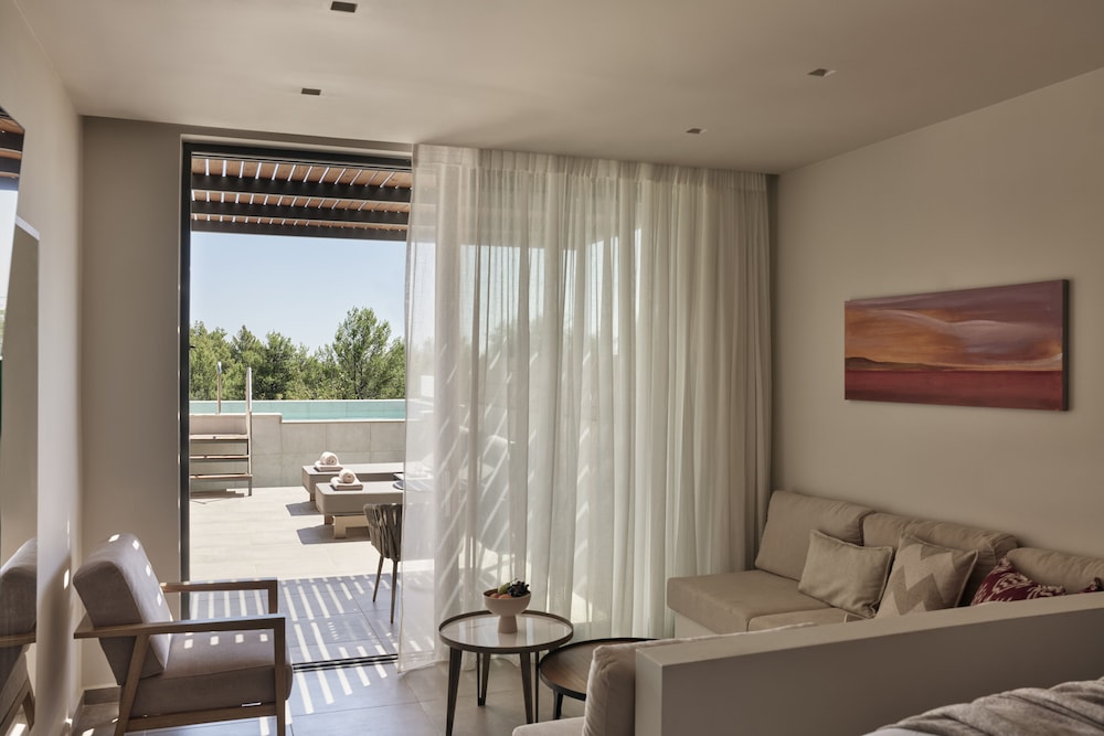 Junior Studio Suite, Private Pool, Sea View (Cozy Pool) - Photo 9