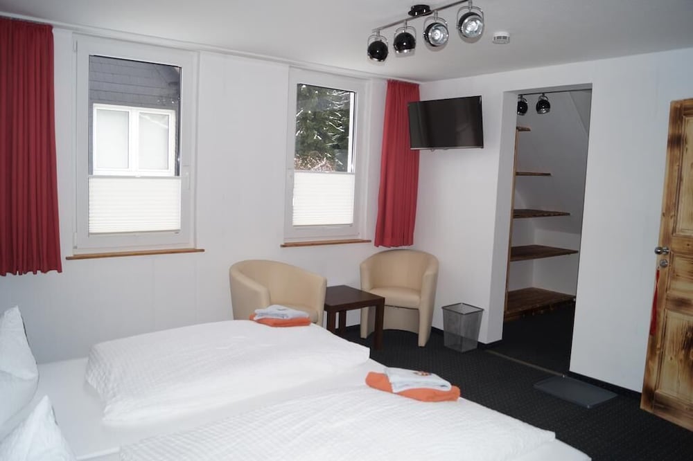 Economy Double Room