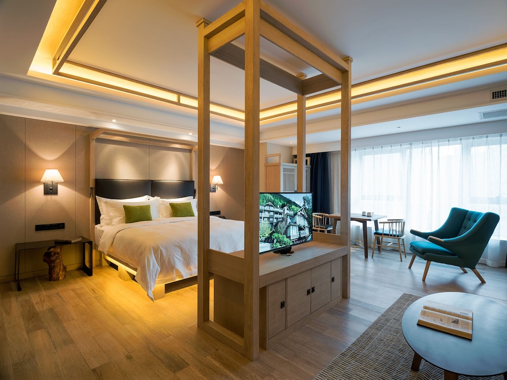Deluxe Queen Room photo 1