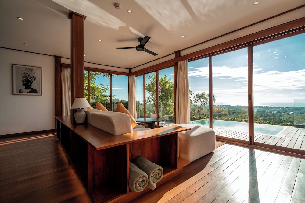 Ocean View Villa 2-Storey - Photo 11