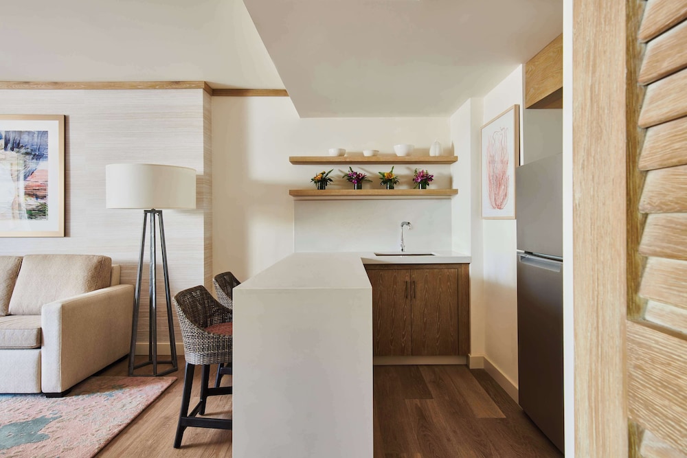 Suite, 1 Bedroom, Garden View