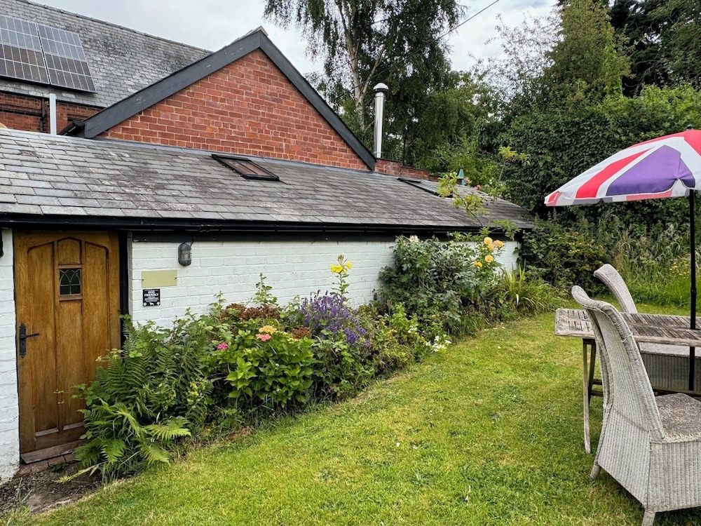 Cottage photo 1