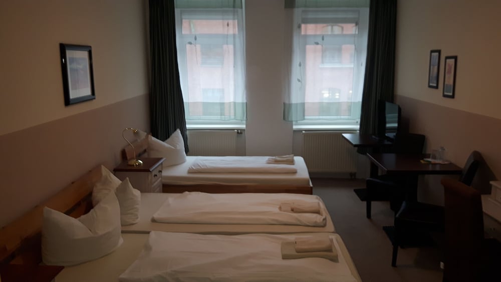 Triple Room - Photo 3