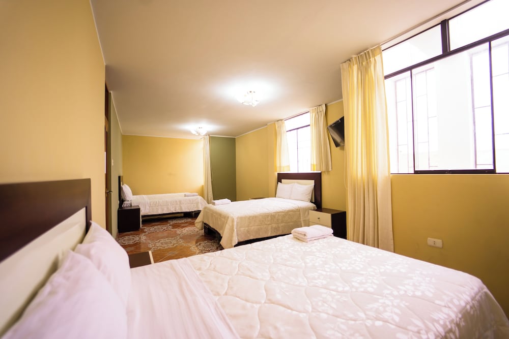 Family Triple Room - Photo 5