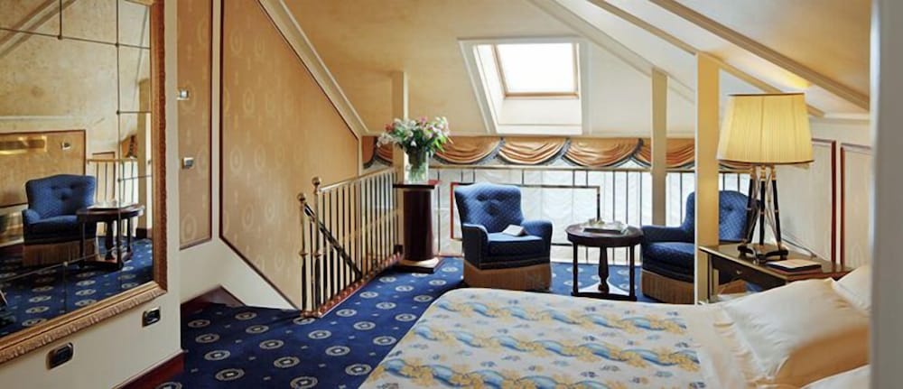 Senior Suite, vista lago - Photo 17