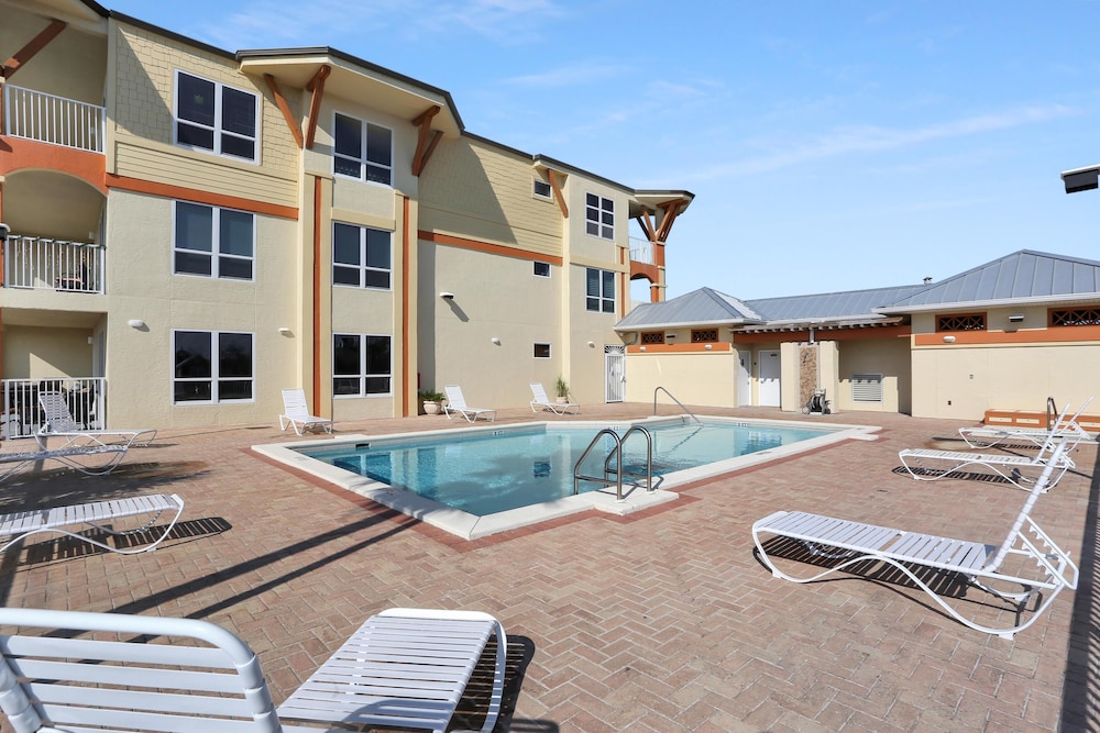 Condo, Multiple Beds, Beach View (Summerhouse 106) photo 2
