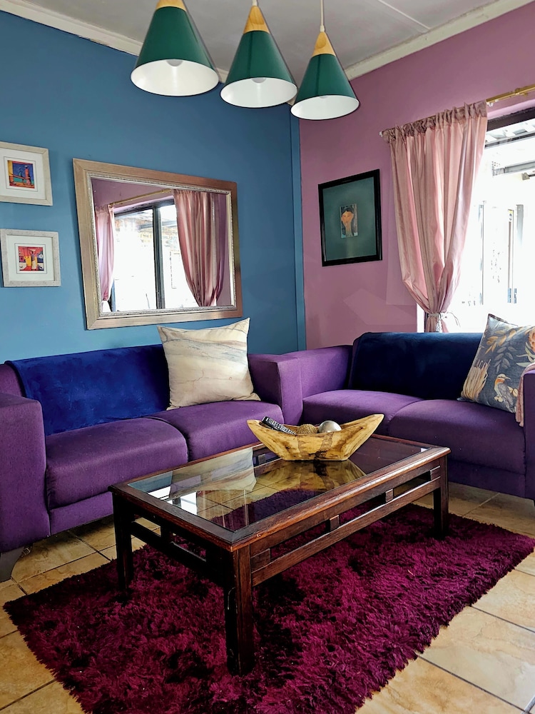 Family Apartment (Duckegg Blue / Raspberry Flatlet) photo 3