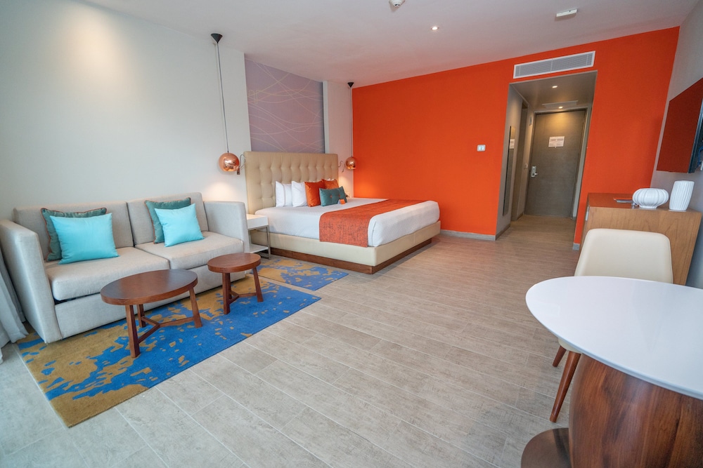 Suite (NEST SUITE)