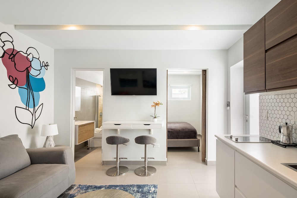 Deluxe Apartment, 1 Queen Bed with Sofa bed