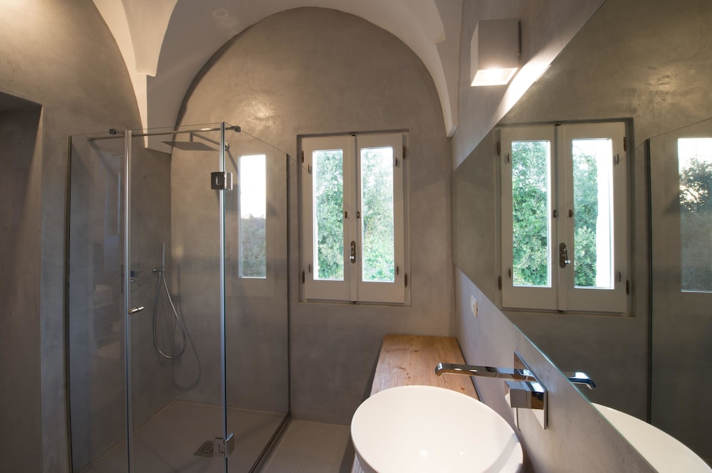 Exclusive Apartment, 1 Bedroom, Terrace, Garden View photo 2